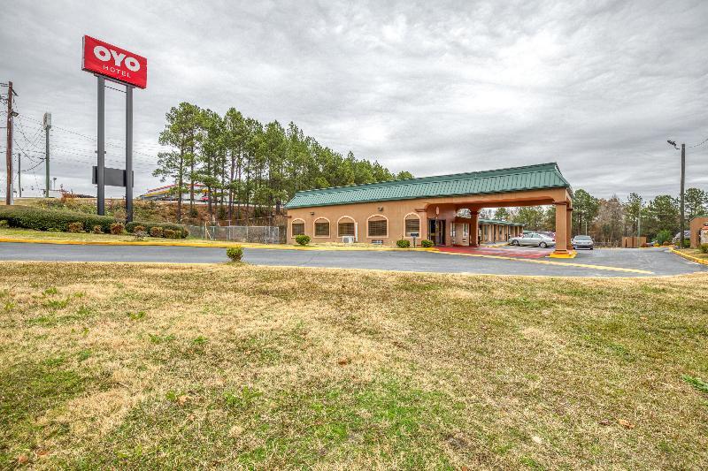 Travelodge By Wyndham Macon West Exterior photo